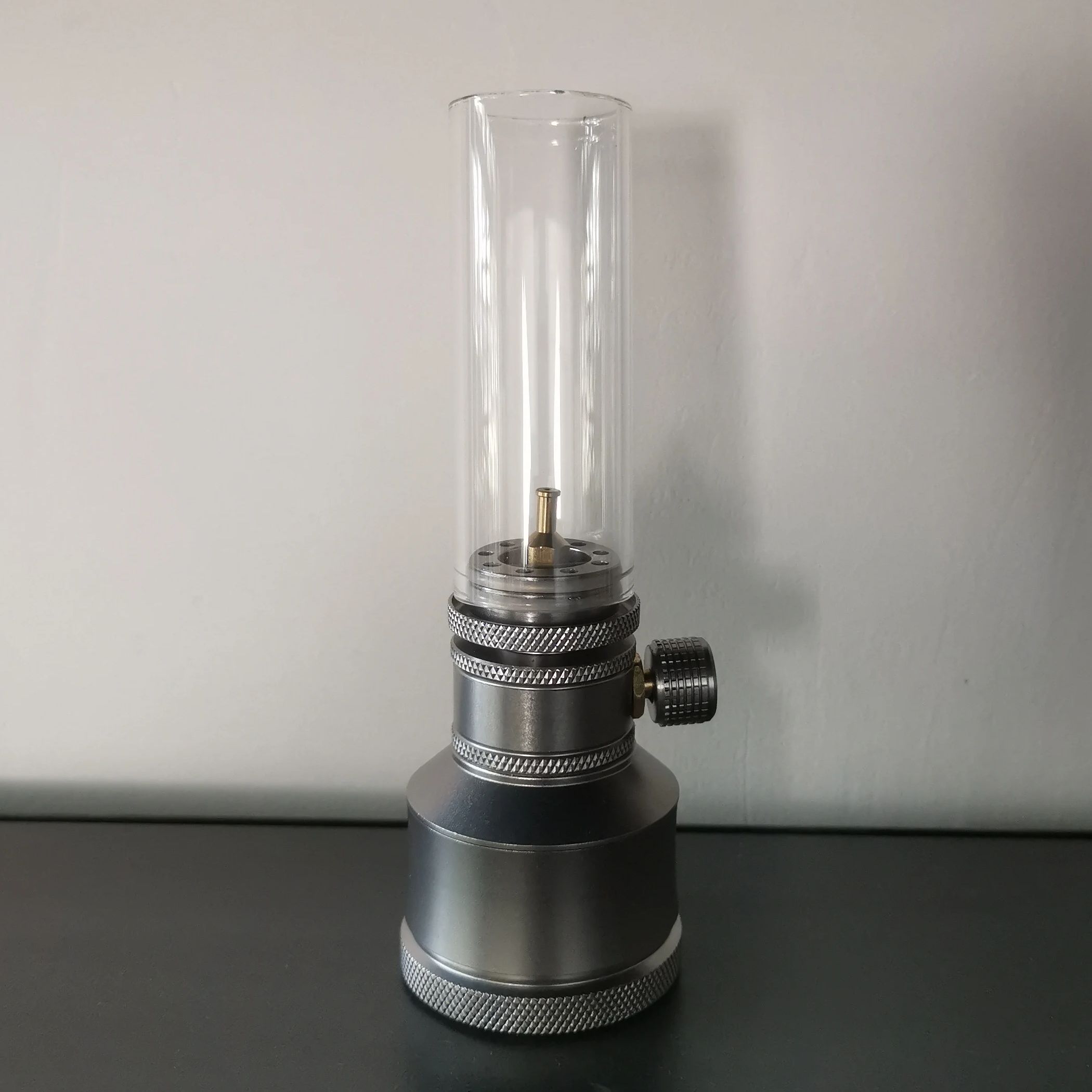 Lampa gazowa kempingowa przeno – Cooking On Camping Stove recenzja i cena